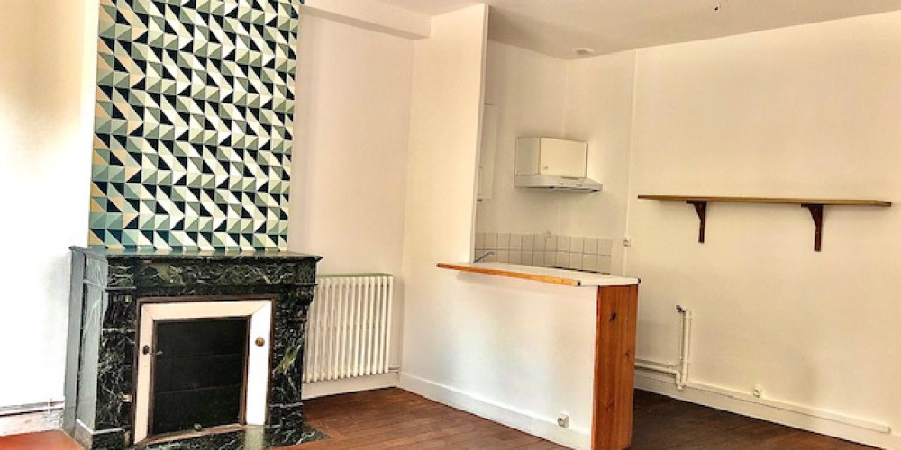 appartement à BORDEAUX (33000)