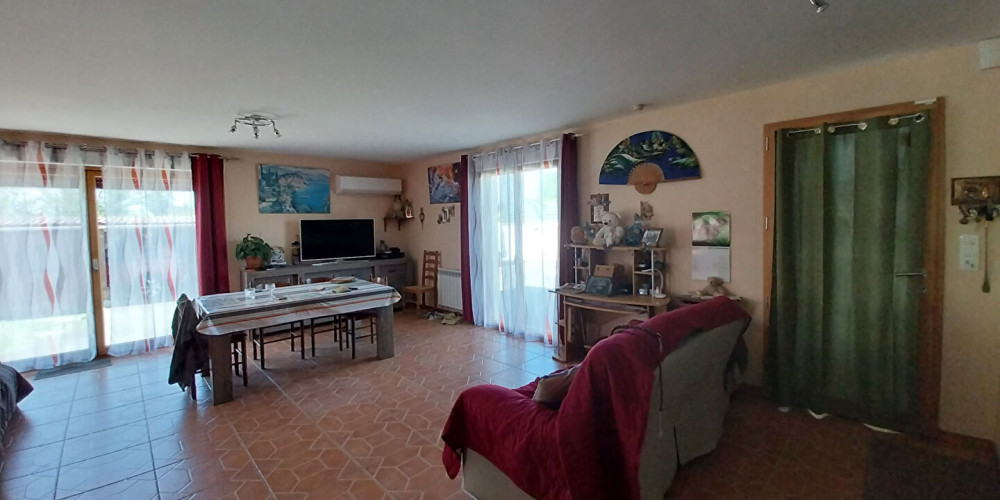 maison à BEGUEY (33410)