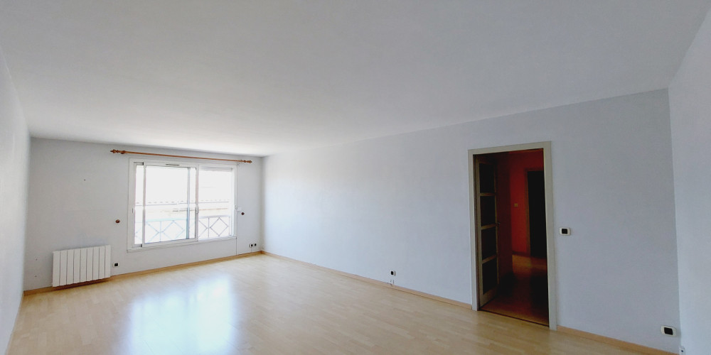 appartement à LE BOUSCAT (33110)