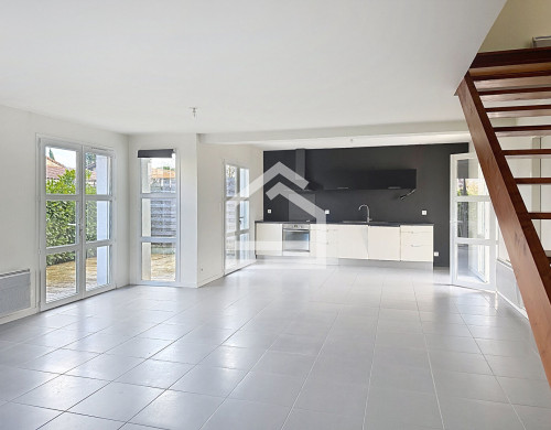 maison  ST MEDARD EN JALLES