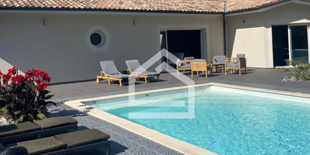 maison à HOURTIN (33990)