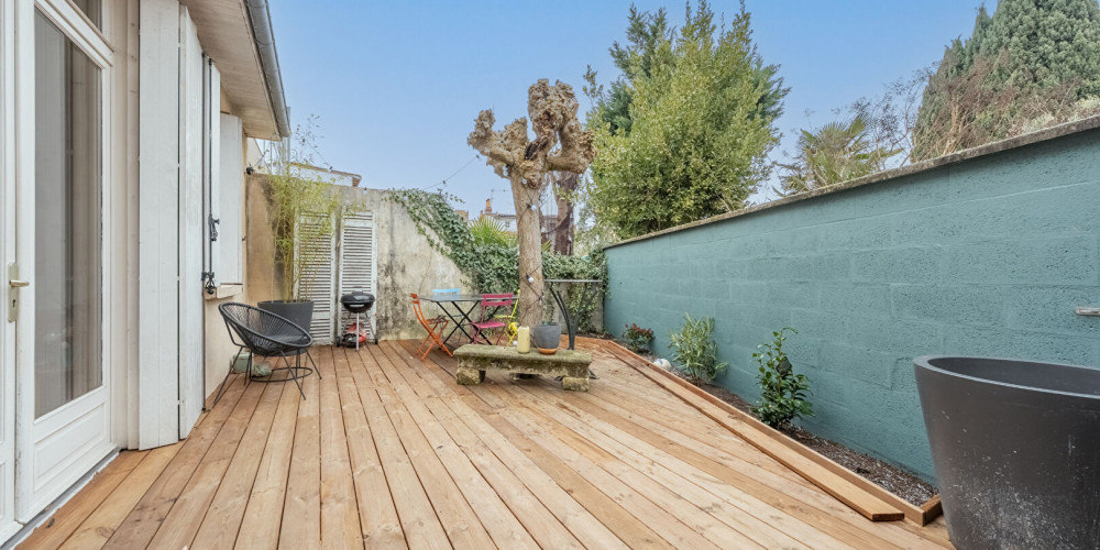 maison à BORDEAUX (33800)