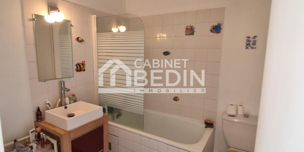 appartement à BORDEAUX (33000)