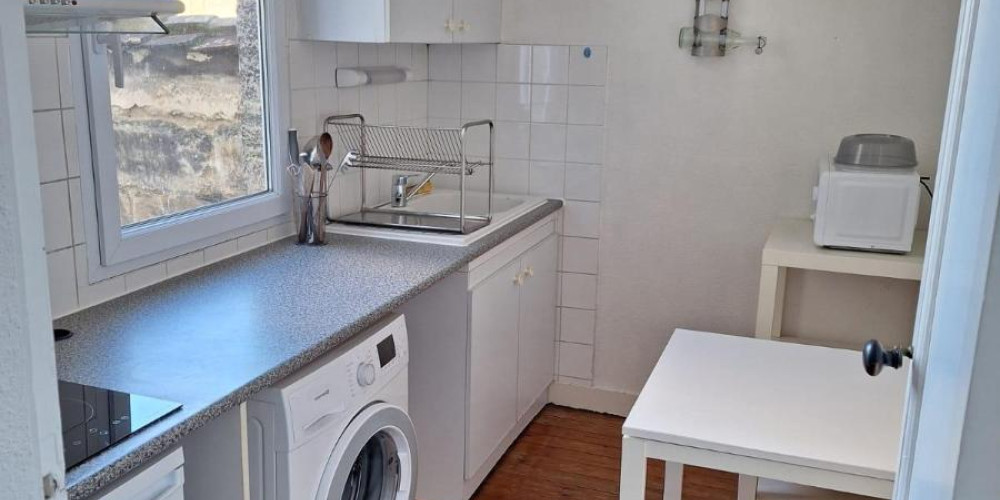 appartement à BORDEAUX (33800)