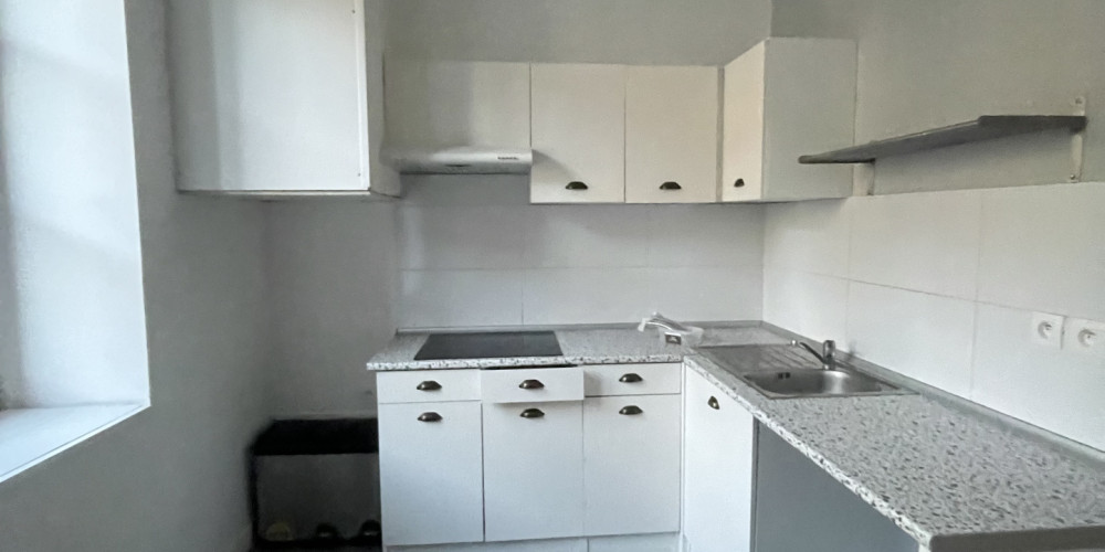 appartement à BORDEAUX (33000)