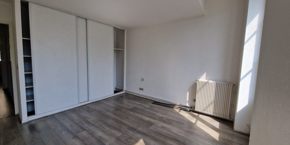 appartement à BORDEAUX (33000)