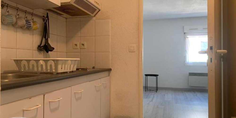 appartement à BORDEAUX (33800)