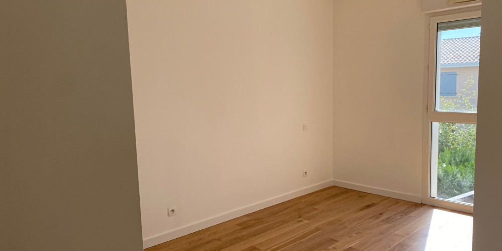 maison à LE TAILLAN MEDOC (33320)