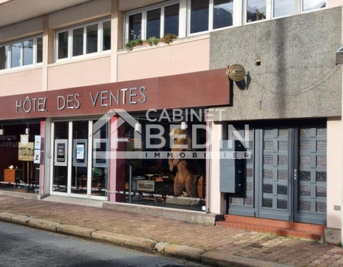 local commercial  ARCACHON