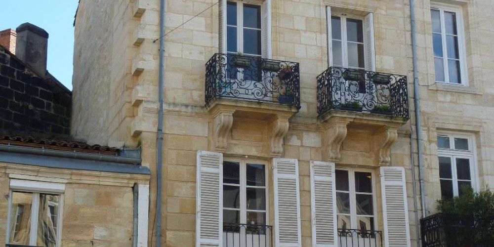 appartement à BORDEAUX (33000)