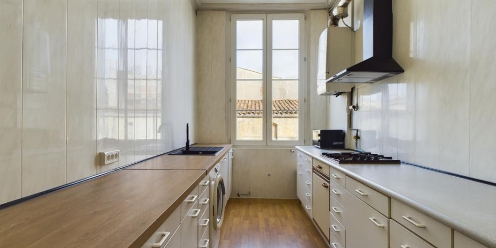 appartement à BORDEAUX (33000)