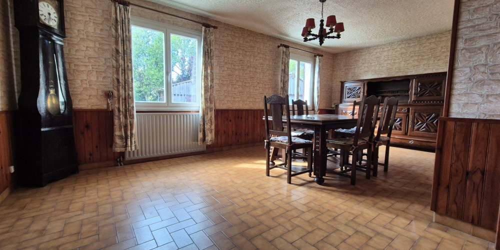 maison à BEGLES (33130)