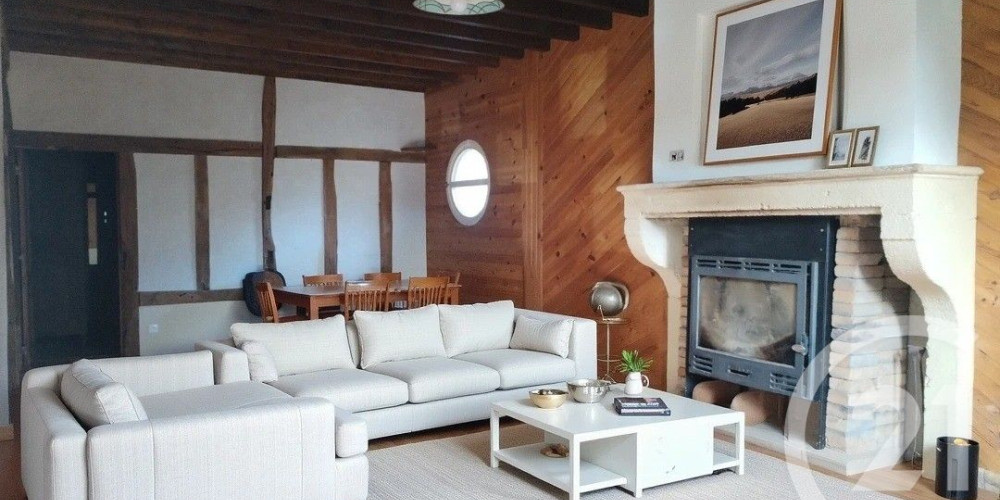 maison à VILLANDRAUT (33730)