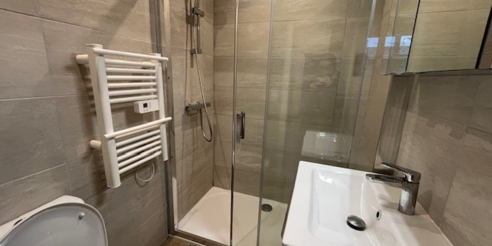 appartement à BORDEAUX (33000)