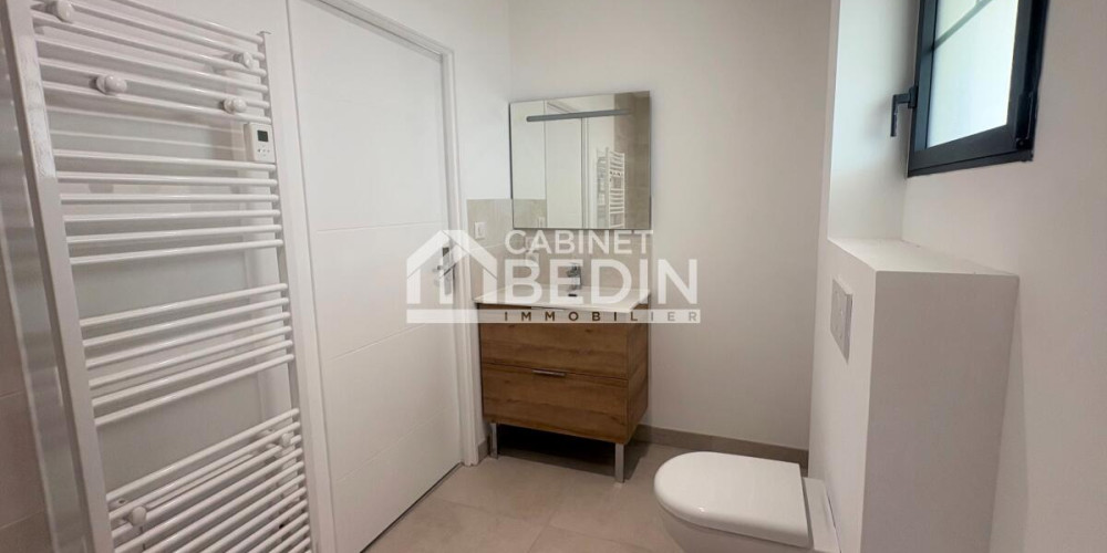 appartement à ST JEAN D ILLAC (33127)