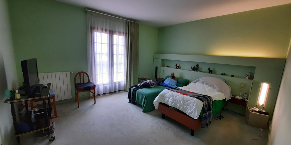 maison à SAUVETERRE DE GUYENNE (33540)