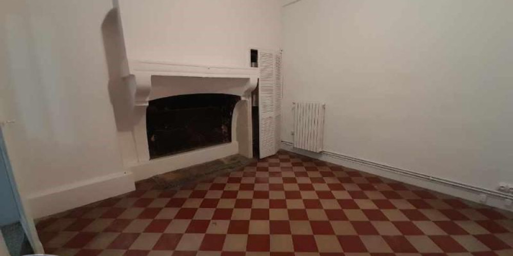 appartement à BORDEAUX (33000)