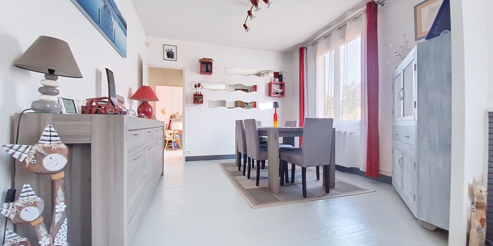 maison à VILLENAVE D ORNON (33140)