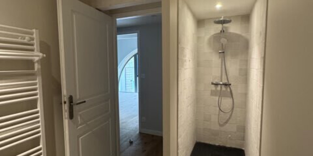 appartement à BORDEAUX (33000)