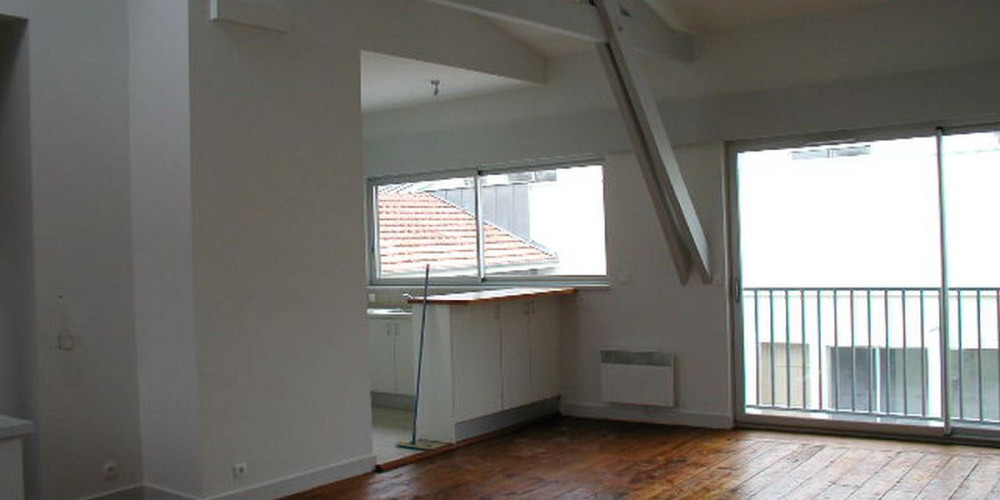 appartement à BORDEAUX (33000)