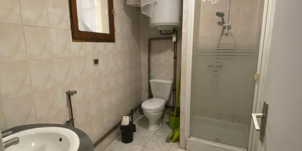 appartement à BORDEAUX (33800)