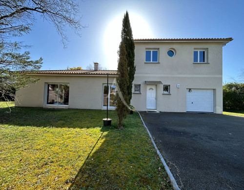 maison  LE PIAN MEDOC