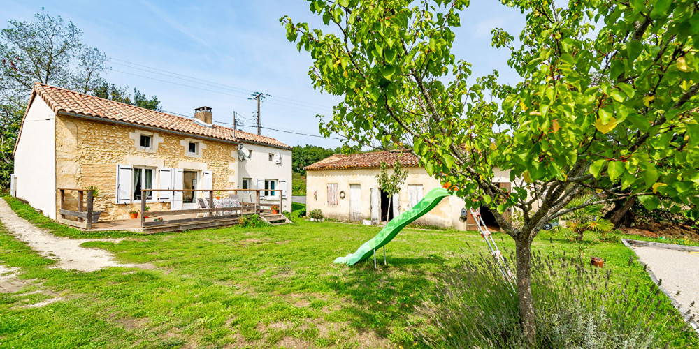 maison à ST AUBIN DE BLAYE (33820)