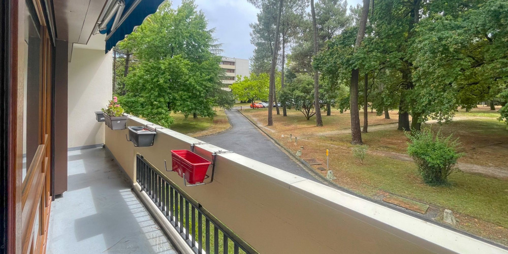 appartement à PESSAC (33600)