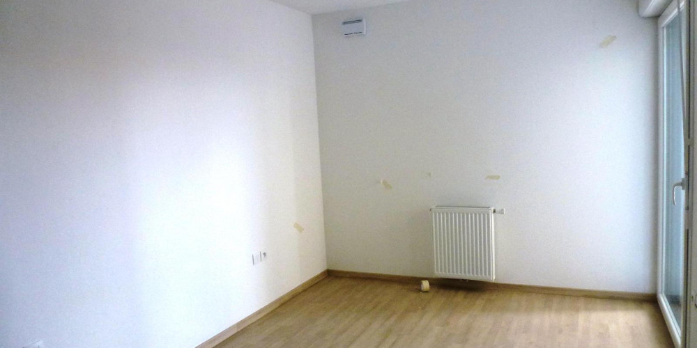 appartement à BORDEAUX (33800)