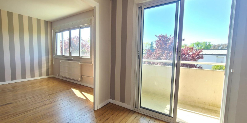appartement à BORDEAUX (33200)