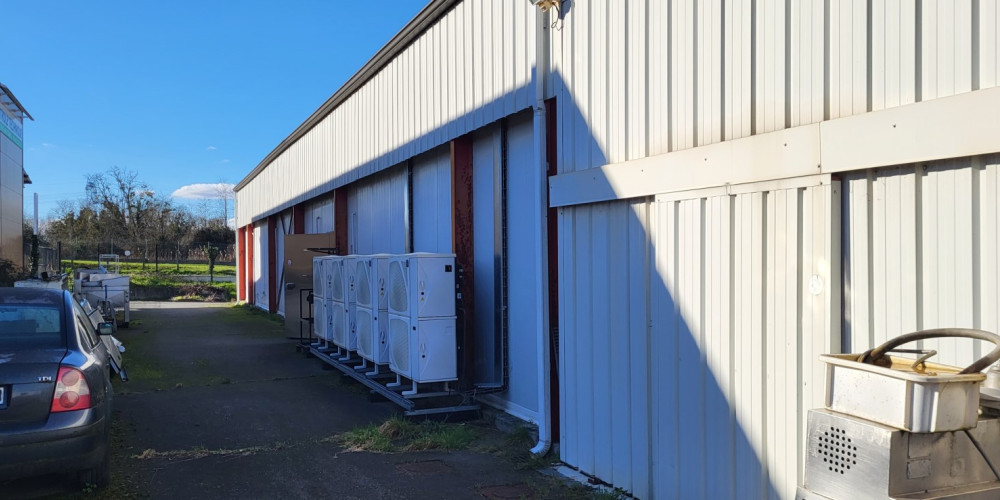 local industriel à ARTIGUES PRES BORDEAUX (33370)