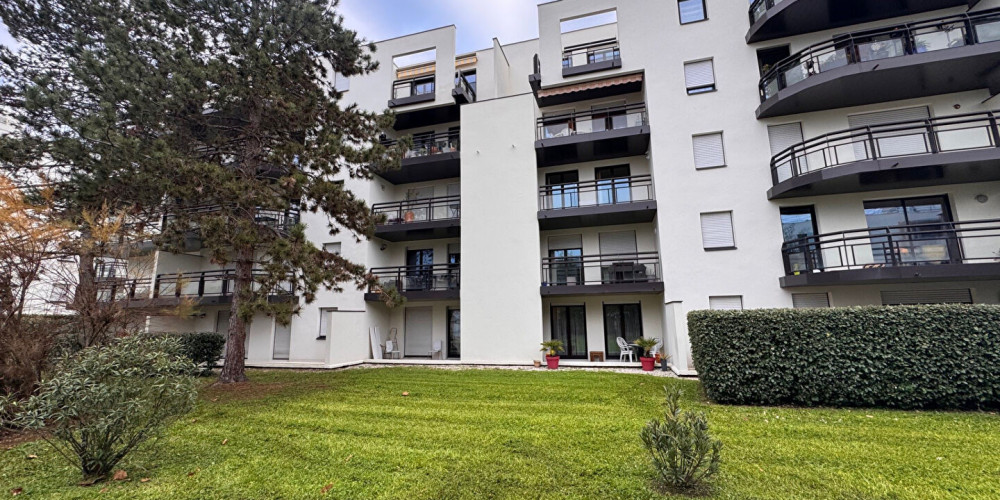 appartement à BORDEAUX (33200)