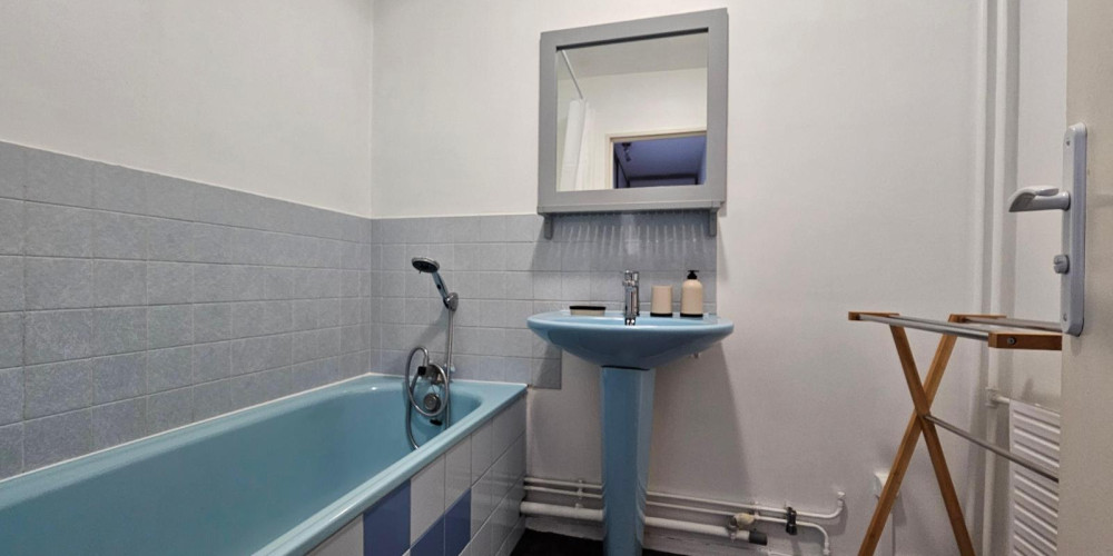 appartement à BORDEAUX (33300)