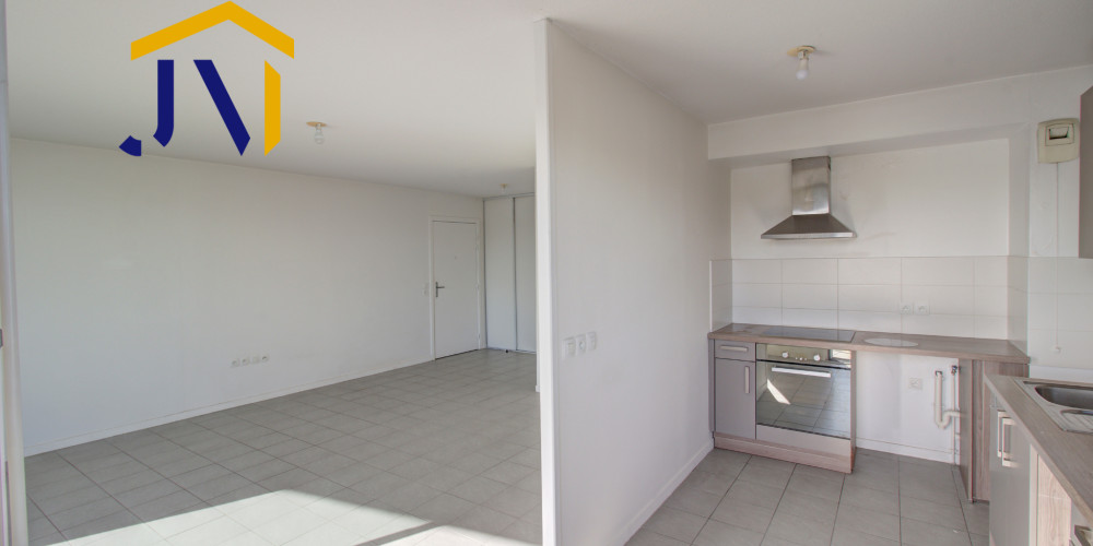 appartement à BRUGES (33520)