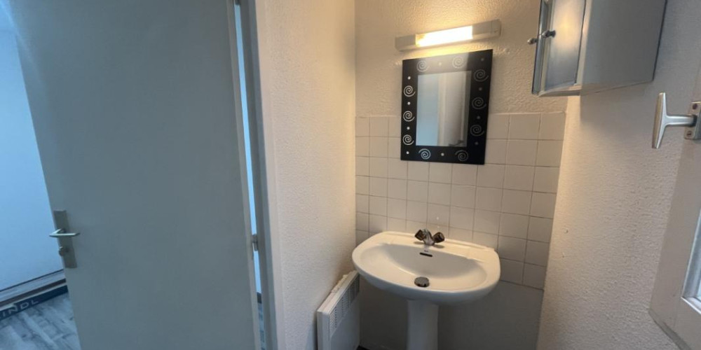 appartement à BORDEAUX (33000)