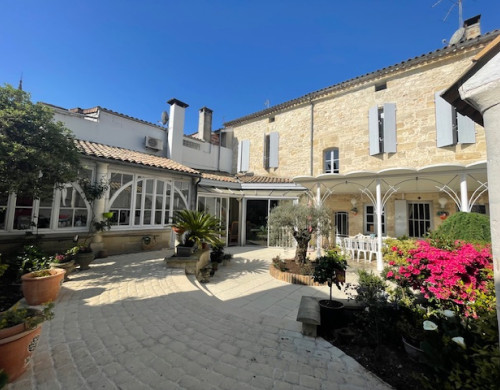 maison  COUTRAS