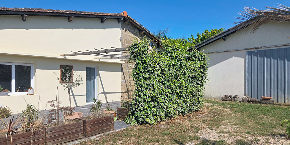 maison à LALANDE DE POMEROL (33500)