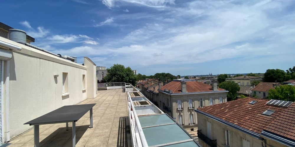 appartement à BORDEAUX (33000)