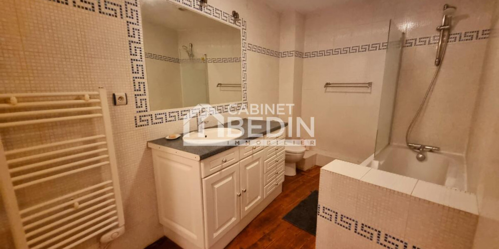 appartement à BORDEAUX (33000)