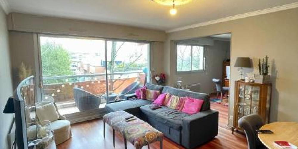 appartement à BORDEAUX (33200)