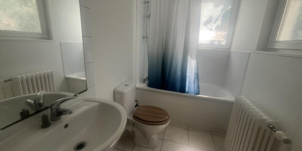 appartement à BORDEAUX (33800)