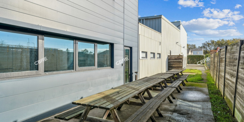 local industriel à BLANQUEFORT (33290)