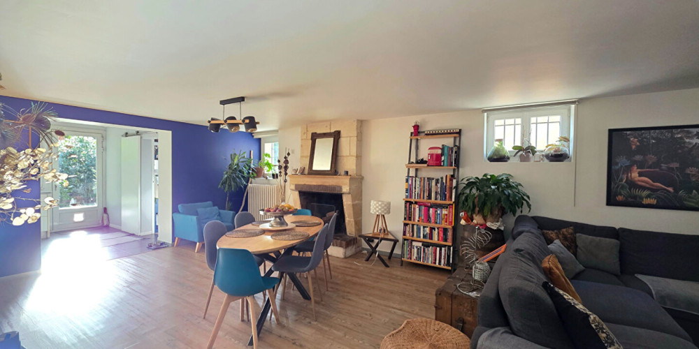 maison à FLOIRAC (33270)