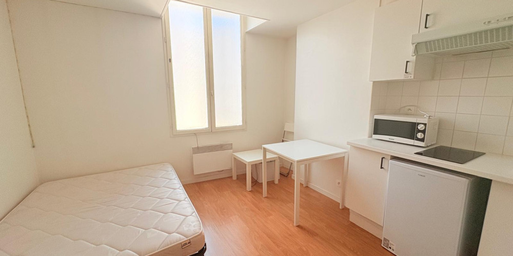 appartement à BORDEAUX (33800)
