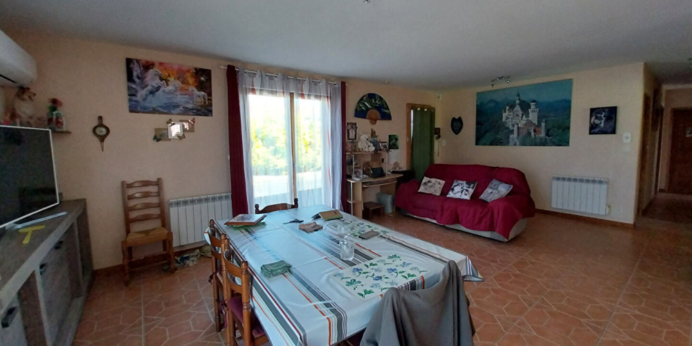 maison à BEGUEY (33410)