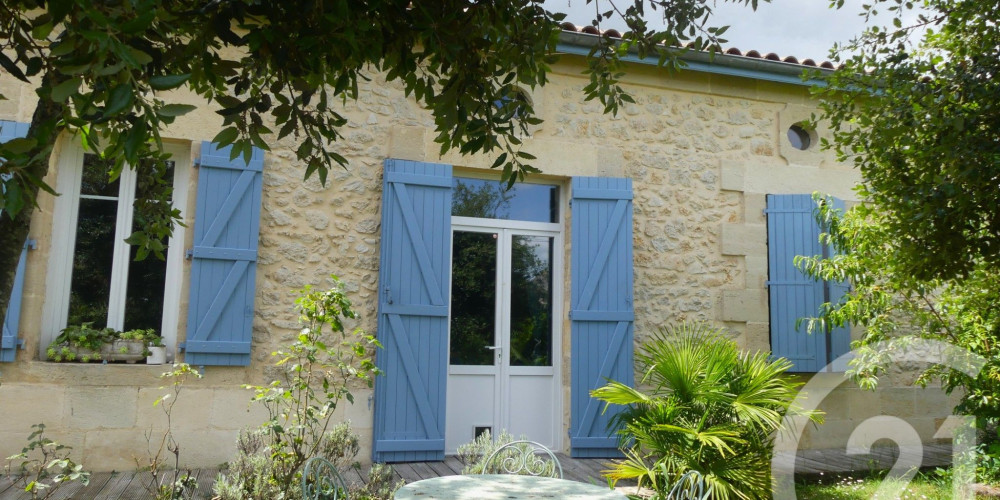 maison à PODENSAC (33720)