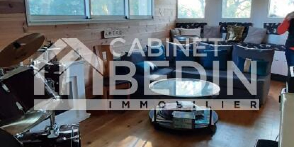 maison à LE TAILLAN MEDOC (33320)