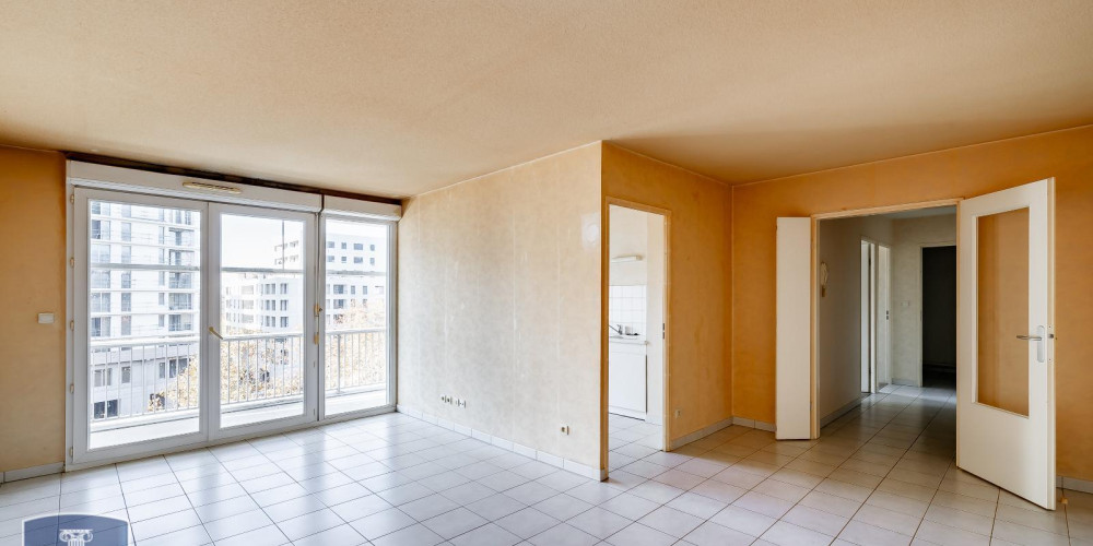 appartement à BORDEAUX (33000)