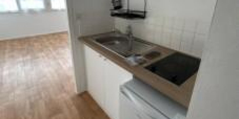appartement à BORDEAUX (33000)