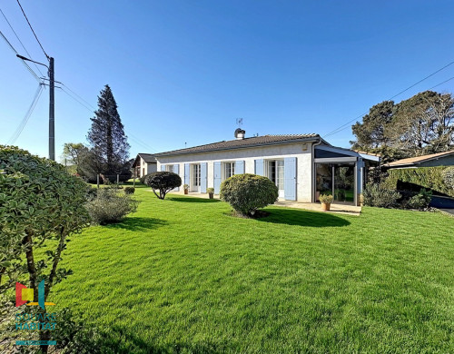 maison  ST SYMPHORIEN